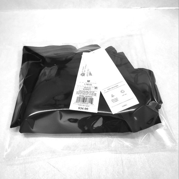 ALL IN MOTION BLACK SWIM BEACH TOP UPF 50+ CHLORINE RESISTANT SIZE M - Picture 7 of 7